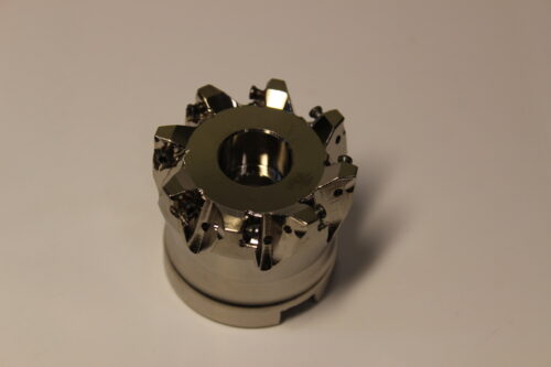 Фреза корпусная насадная MFWN90 50-22-8T